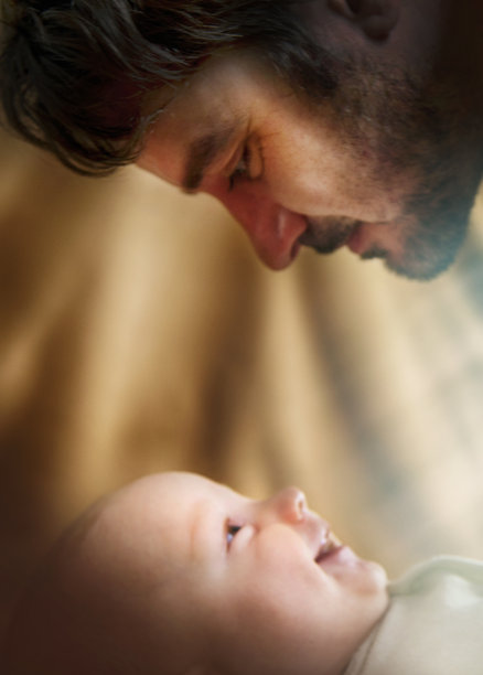 父亲和他的宝贝儿子图片下载