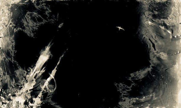 逆天空黑与白图片下载