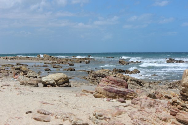 蓝色海洋的岩石图片下载