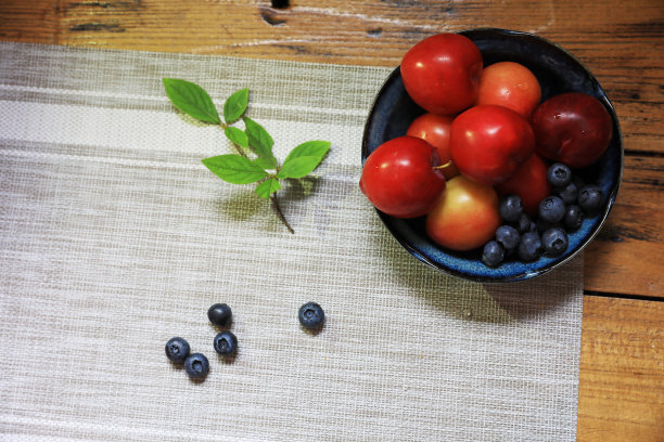 夏天收集新鲜水果图片图片下载