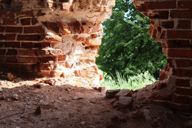 一个古老教堂的照片废墟图片下载