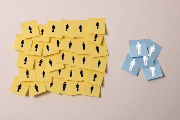 瞄准你的客户图片下载