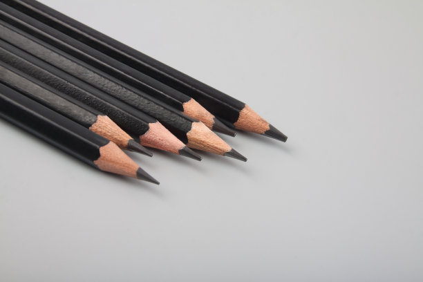 黑色铅笔，灰色背景图片下载