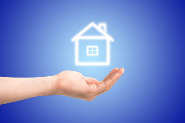 手里拿着小房子图片下载