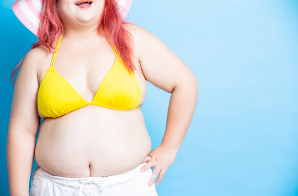 夏天的大号女孩图片下载