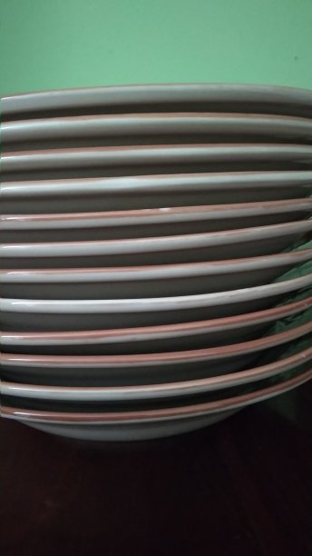 陶瓷板堆叠图片下载