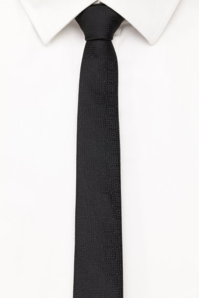 白衬衫和黑领带的细节。图片下载