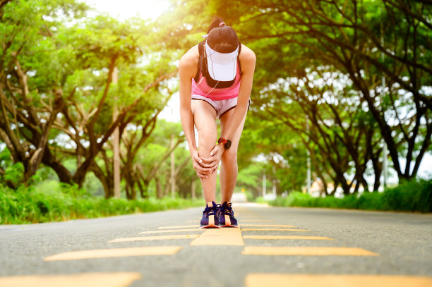 受伤的机会图片下载