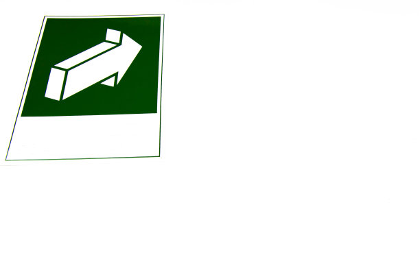 绿色箭头表示白色背景上的方向。图片下载