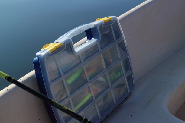 装鱼饵的盒子图片下载