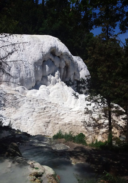 Bagni San Filippo的温泉。卡斯蒂利亚-奥西亚托斯卡纳图片下载