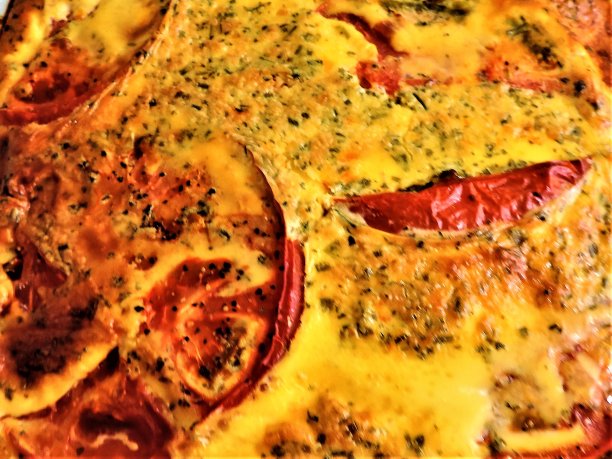 乳蛋饼。色食品背景。美味的和美丽的。特写镜头。图片下载