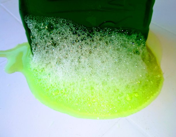 绿色的泡沫图片下载