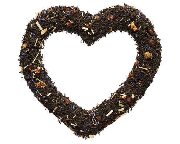 心由干红茶混合香草和浆果制成。图片下载