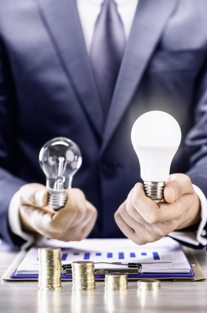 灯泡选择-省电-节能灯泡图片下载