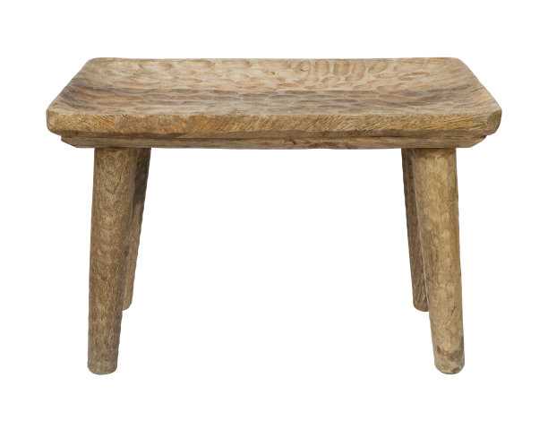 复古木四脚凳孤立在白色背景上图片下载
