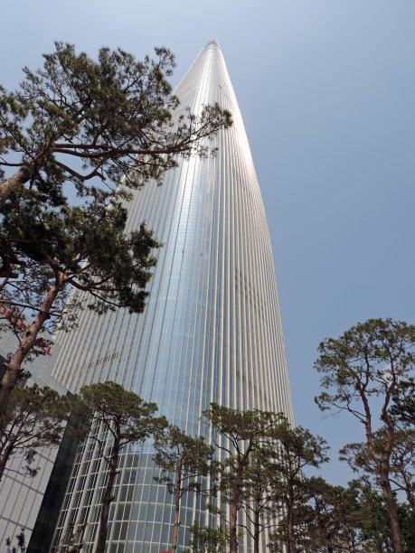 首尔。乐天世界塔。图片下载