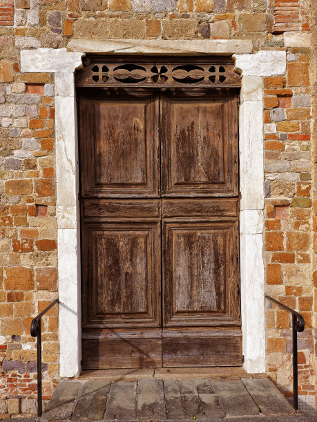 西班牙的橡木复古门道图片下载