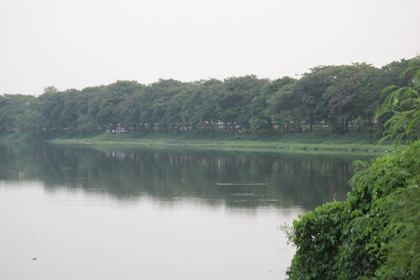 美丽的湖图片下载