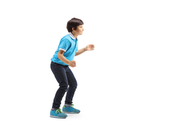 男孩做着等待的手势图片下载