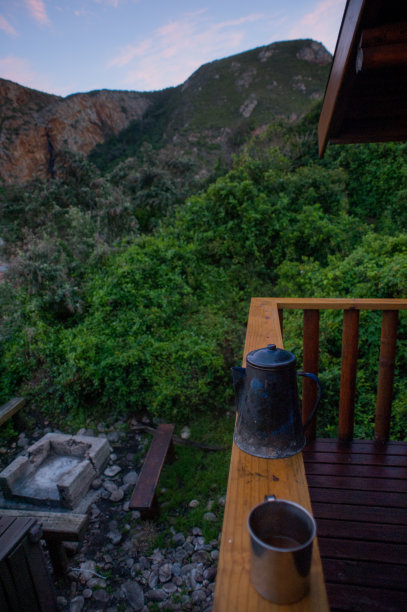 徒步旅行小屋图片下载