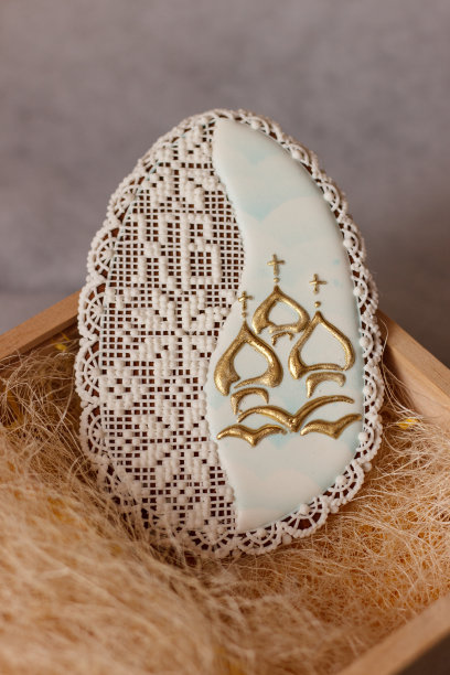 漂亮的手绘复活节姜饼图片下载