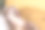 照片细节，一个美丽和紧张的女孩躺在家里的沙发上，保持她的手在她的头寻找救济。图片下载
