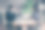 两位商务人士的照片，女士和男人坐在办公室椅子车间聊天的新项目图片下载