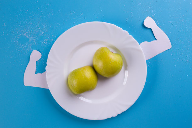 盘子里的苹果图片下载