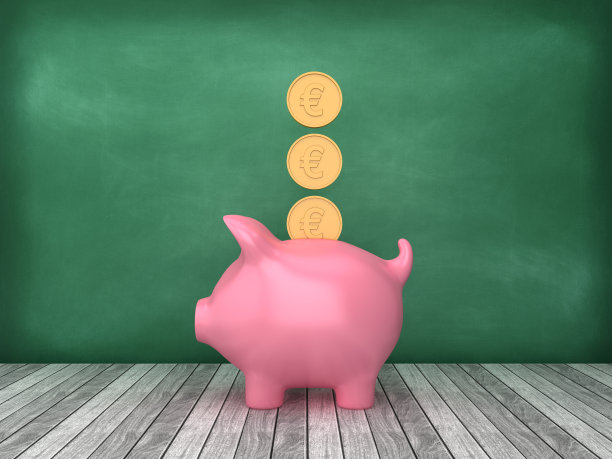 小猪银行与欧元硬币在黑板上的背景- 3D渲染图片下载