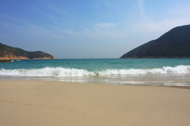 龙科湾海滩是一个完美的度假胜地图片下载