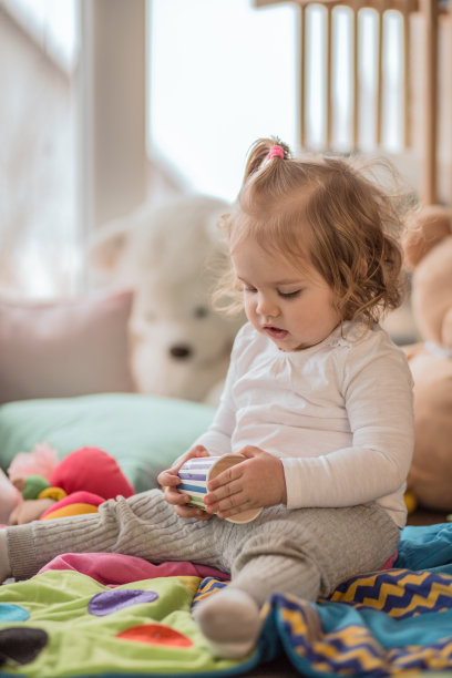 玩一次性爆米花杯图片下载