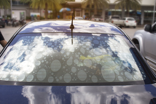 非标准的自动曝光玻璃滤镜造成气泡干扰视力图片下载