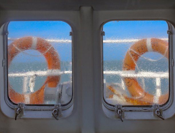 成一艘船图片下载