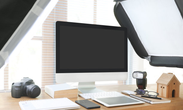 摄影器材、电脑技术、平板电脑、桌上智能手机图片下载