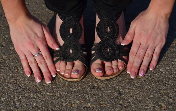 指甲与艺术的手和脚图片下载