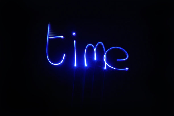 时间用蓝光书写图片下载