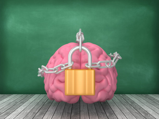 人类大脑与挂锁黑板背景- 3D渲染图片下载