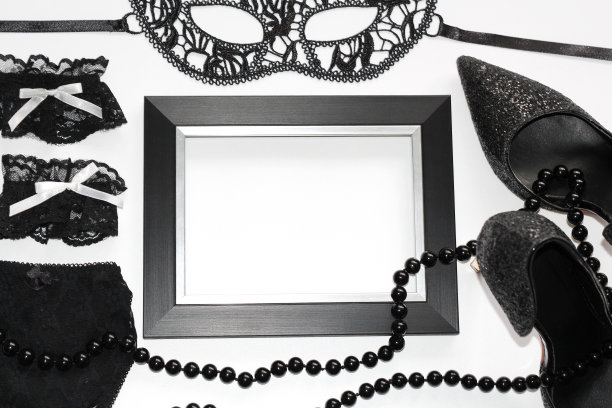 平的。性服装项目。杂志和明信片上的照片。图片下载