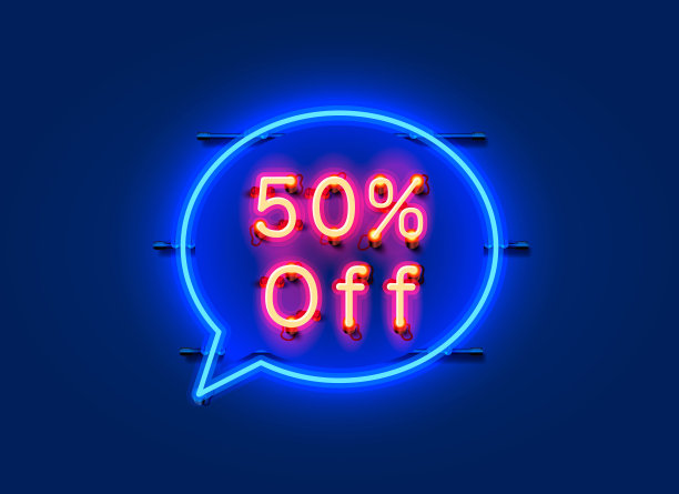 霓虹聊天框50 off文本横幅。晚上路标。图片下载