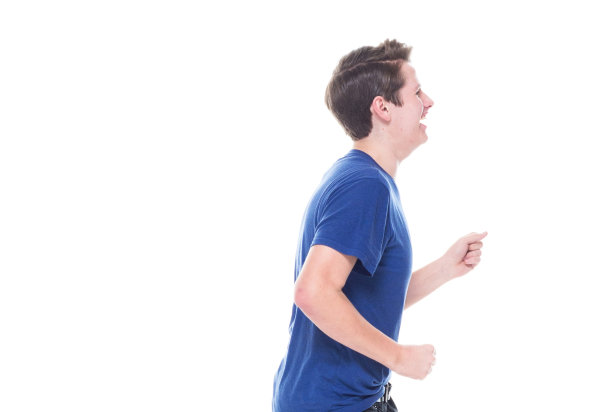 年轻的高中年龄男性跑步图片下载