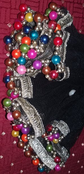 美丽的彩色珠子照片图片下载