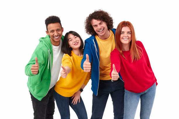 开朗的学生们竖起大拇指图片下载