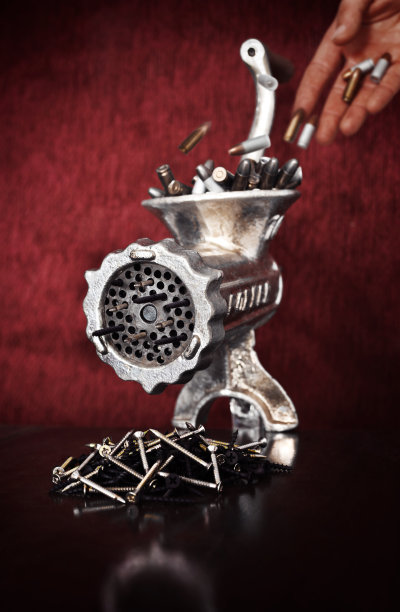 用子弹切碎的机器图片下载