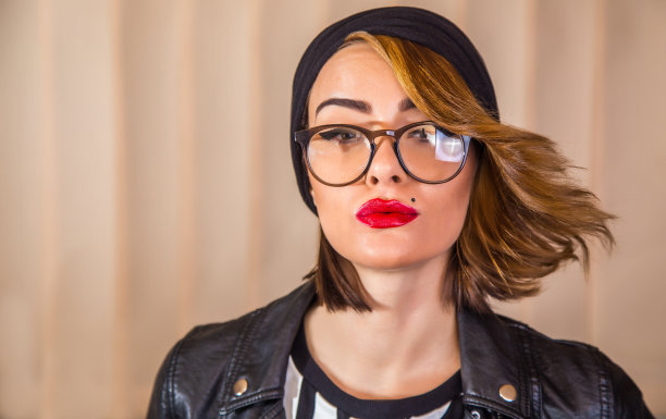 不错的发型图片下载