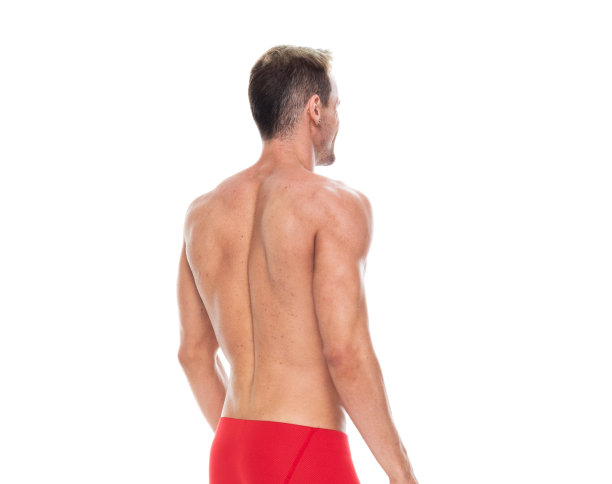 英俊的男人，6个腹肌，穿着内衣-手在旁边图片下载