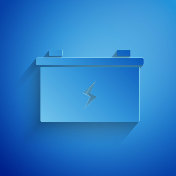 剪纸汽车电池图标孤立在蓝色背景。蓄能器蓄电池能量动力和电能蓄能器蓄电池。纸艺术风格。矢量图图片下载