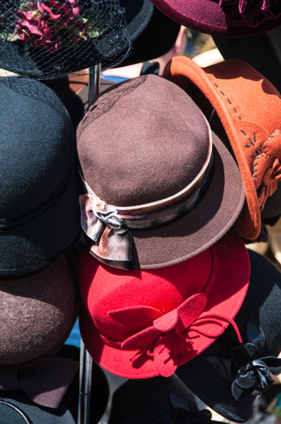 出售的手工羊毛帽子图片下载