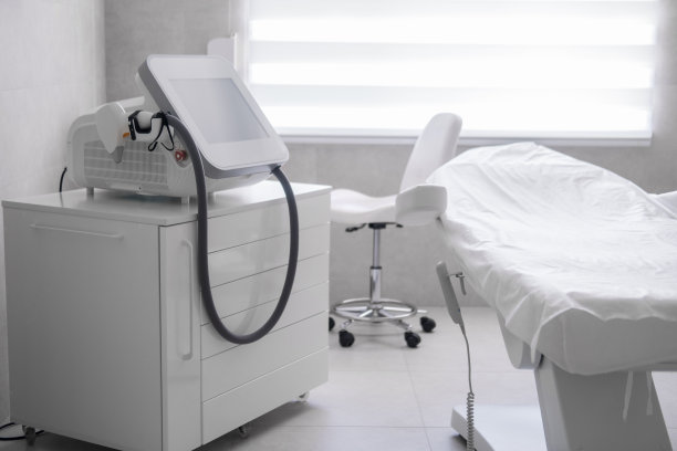 医生，美容师的医疗设备图片下载