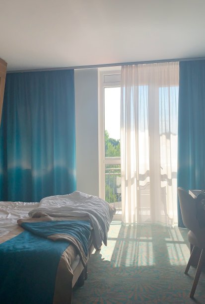 蓝色的卧室图片下载